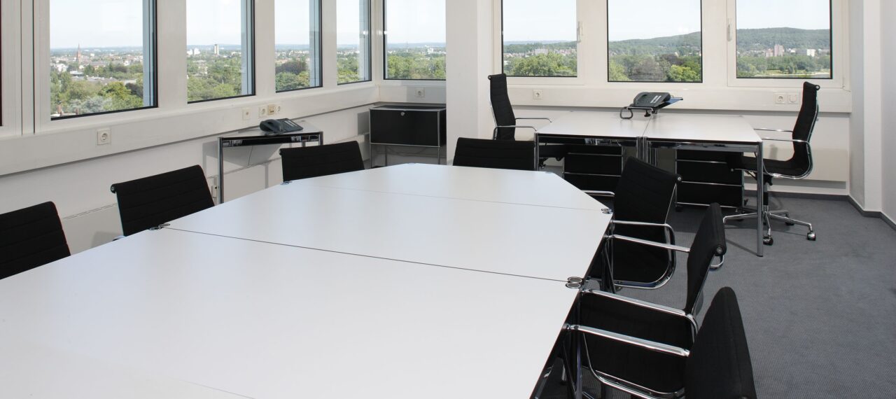 https://yhmgrup.com.tr/wp-content/uploads/2026/06/dt-conference-room-170641-e1782662418625-1280x570.jpg